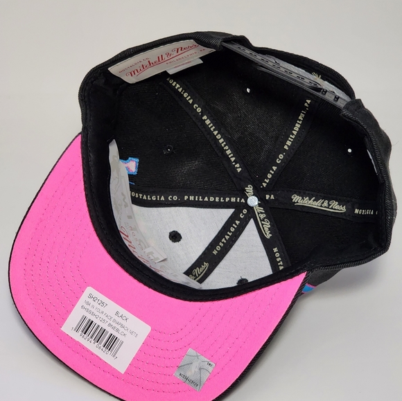 Mitchell & Ness Brooklyn Nets Snapback Cap NBA In Your Face Embroidered Hat - Picture 5 of 13